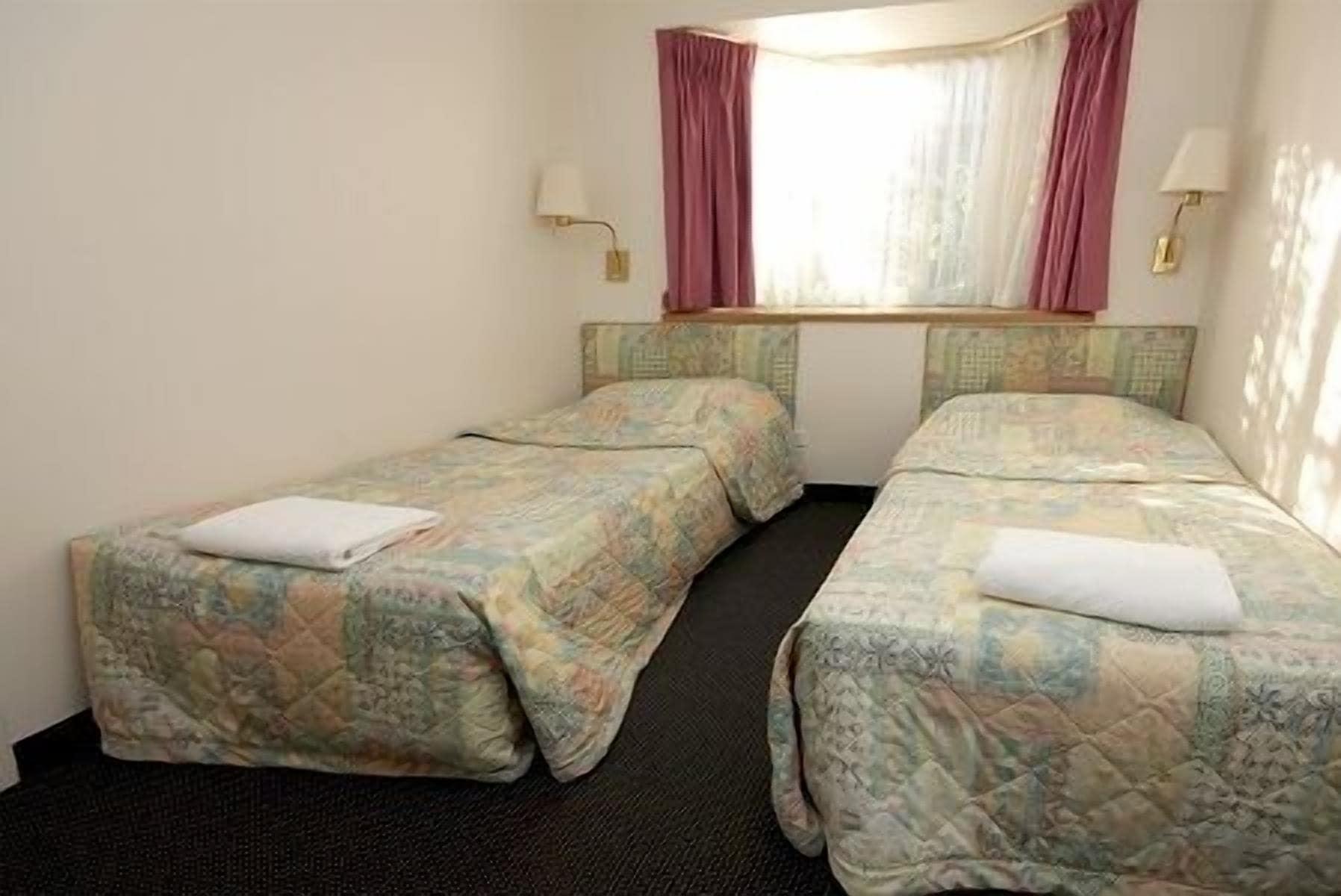 Sapphire Waters Motor Inn Merimbula Bagian luar foto
