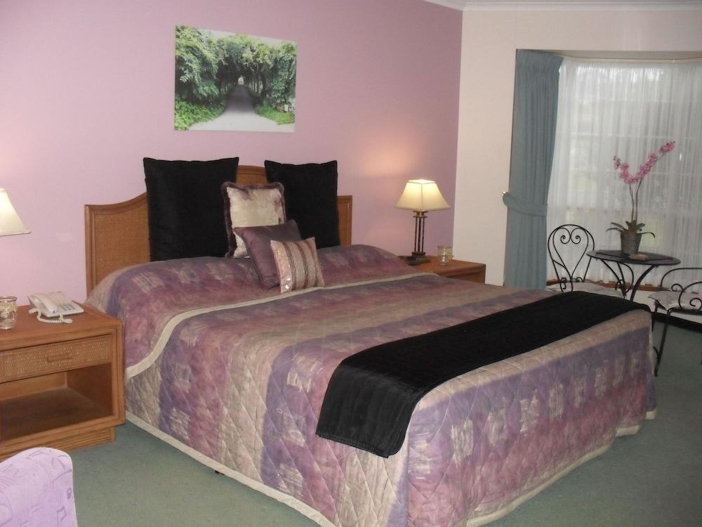 Sapphire Waters Motor Inn Merimbula Bagian luar foto