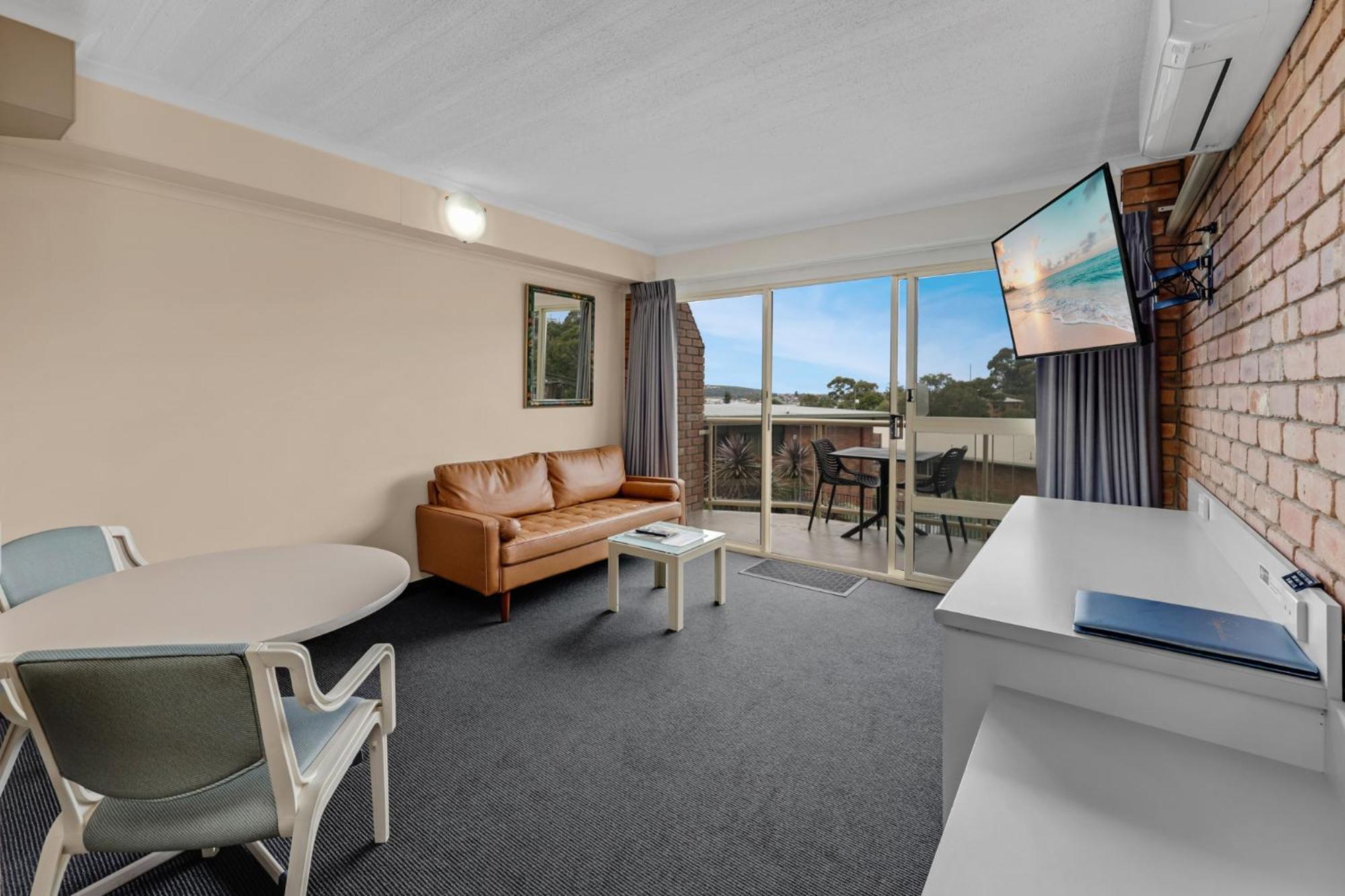 Sapphire Waters Motor Inn Merimbula Bagian luar foto