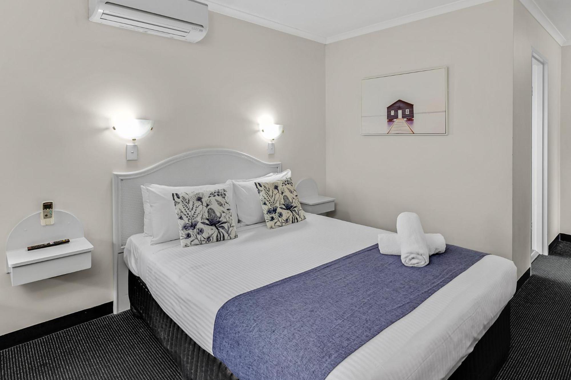 Sapphire Waters Motor Inn Merimbula Bagian luar foto