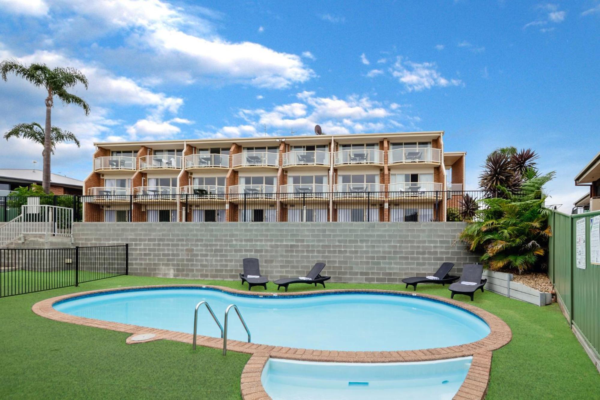 Sapphire Waters Motor Inn Merimbula Bagian luar foto